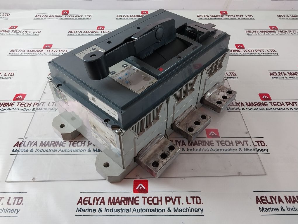 Schneider Electric Ns2000N 2000 Amp Micrologic 2.0A Circuit Breaker 750V