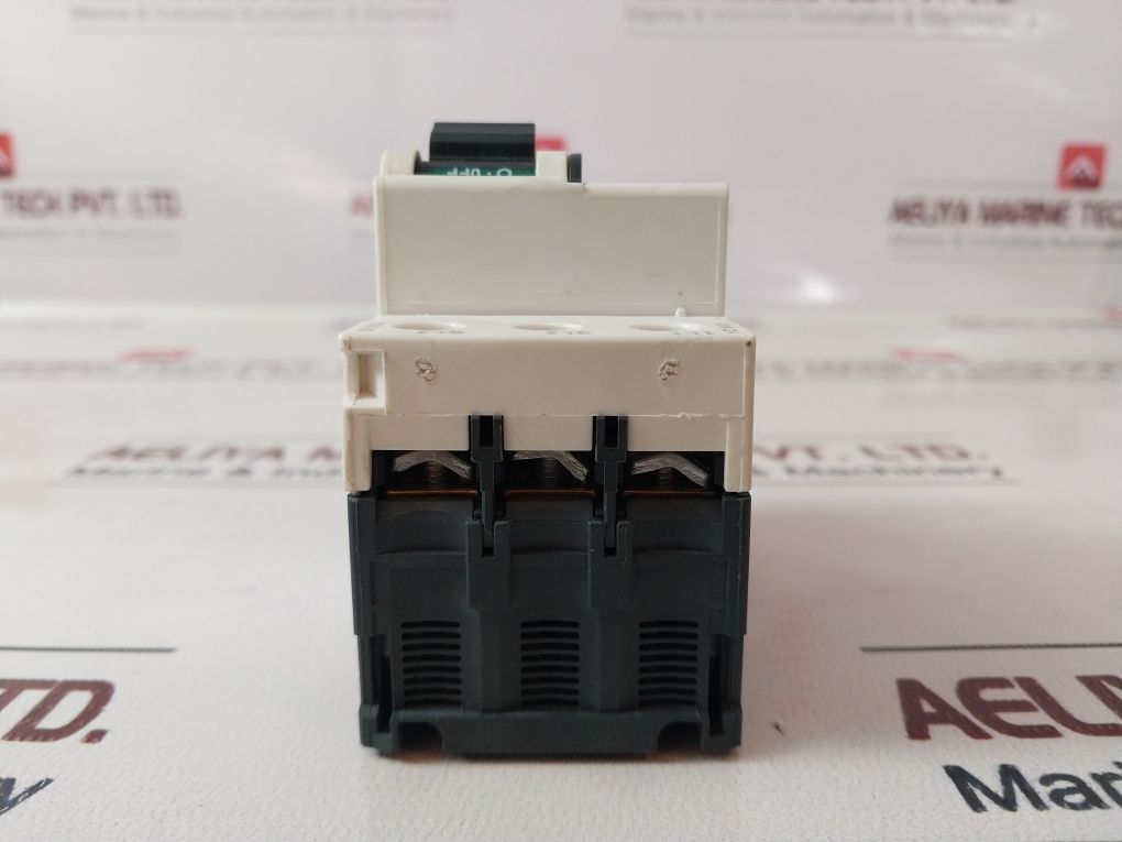 Schneider Electric Gv2-le32