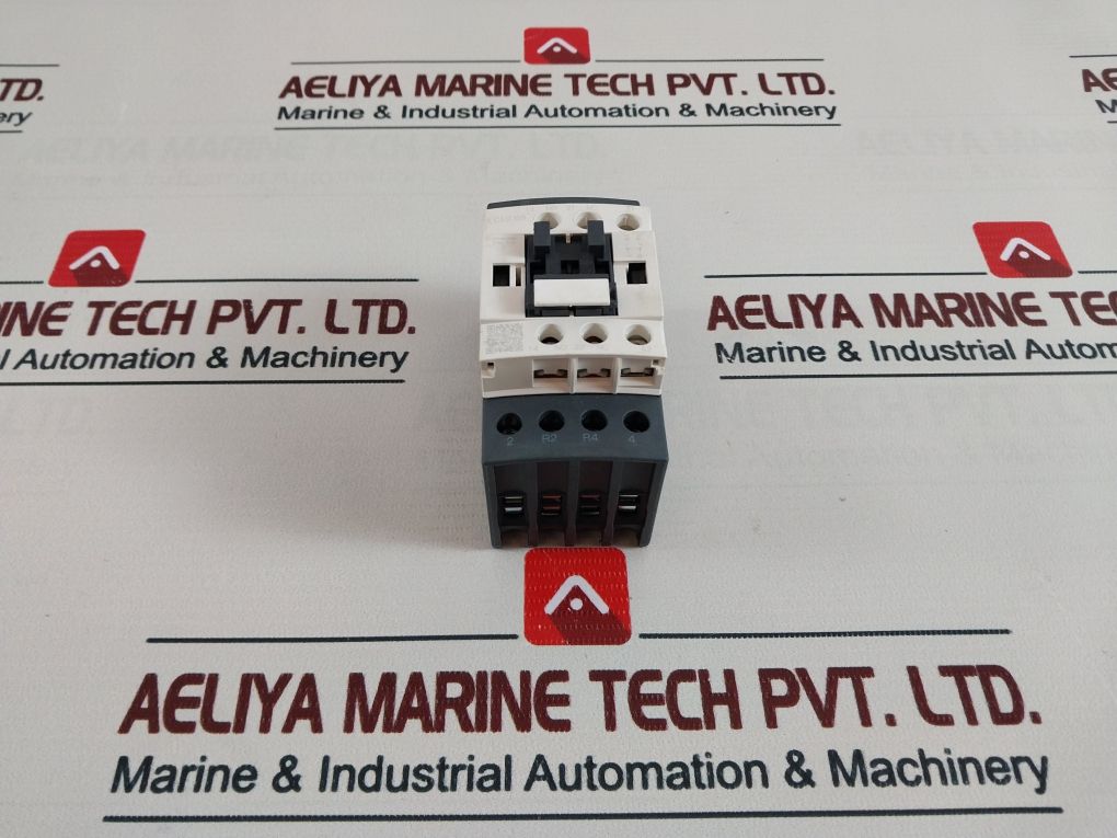 Schneider Electric Lc1D188 50/60Hz
