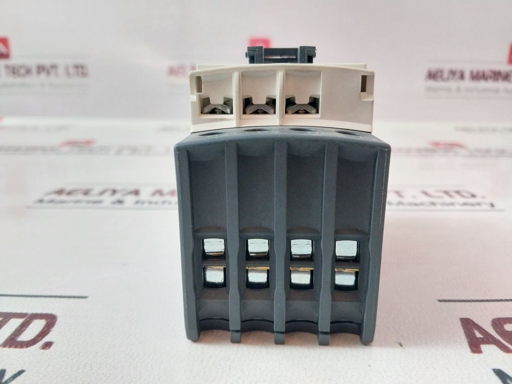 Schneider Electric Lc1Dt40 690V