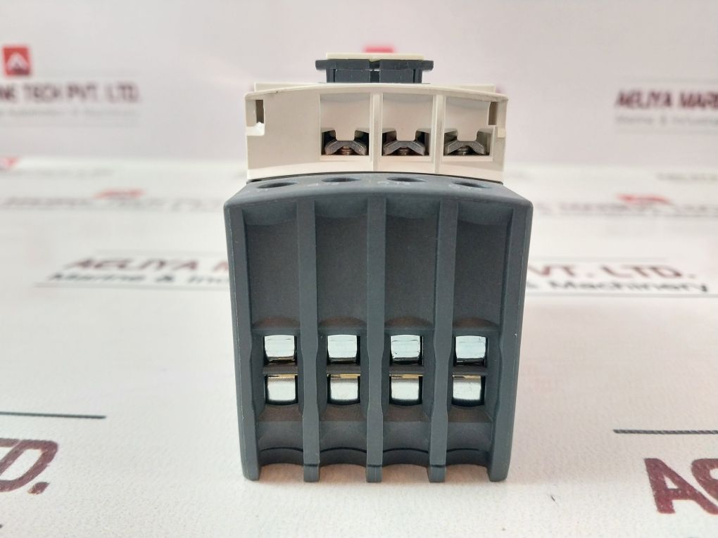 Schneider Electric Lc1Dt40 690V