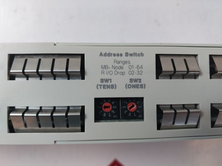 Schneider 140Cra93200 Modicon Quantum Rio Drop Adaptor Module