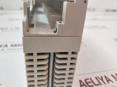 Schneider Electric/Telemecanique 140Ddi35300 Discrete Dc Input Module Pv:01 Rl:8