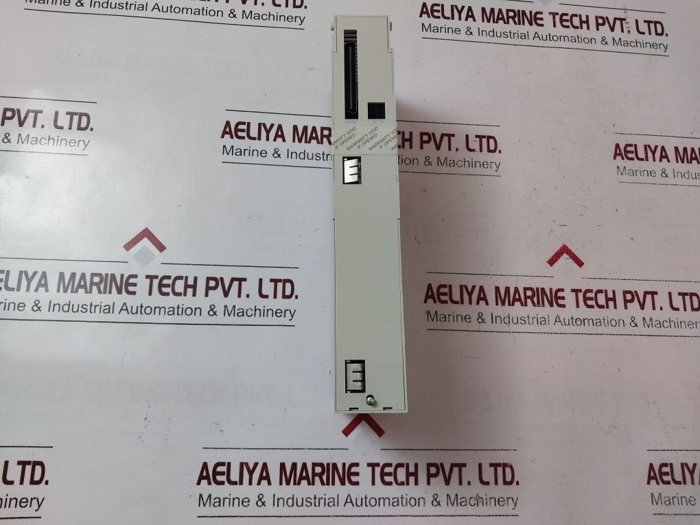 Schneider Electric/Telemecanique 140Ddi35300 Discrete Dc Input Module Pv:01 Rl:8