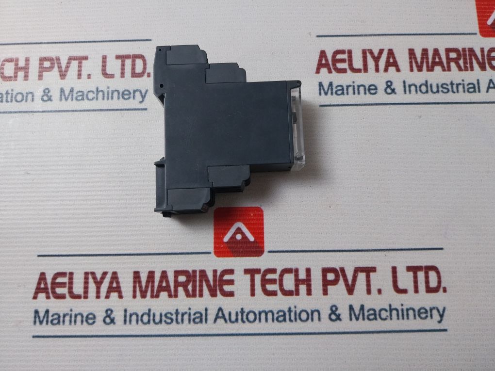 Schneider Telemecanique Re22R2Amr On Delay Timer