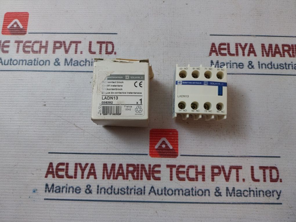 Schneider Telemecanique Square D Ladn13 Contact Block

