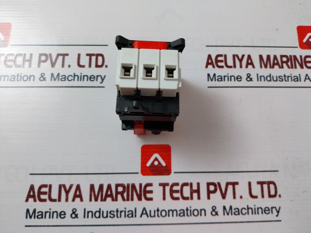 Schneider Electric/Telemecanique V 0 Electric Switch 25A