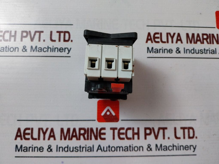 Schneider Electric/Telemecanique V 0 Electric Switch 25A