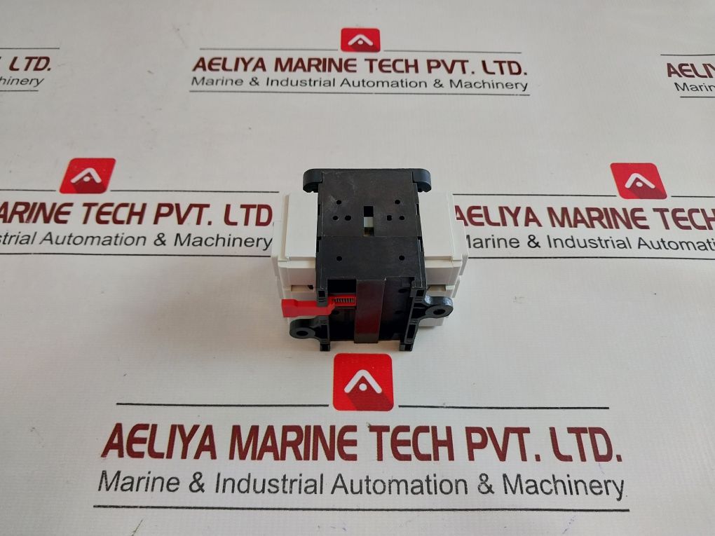 Schneider Electric Vccf3 Main Emergency Switch-discon Handle Set