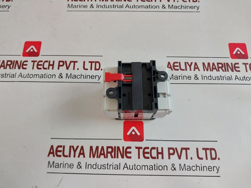 Schneider Electric Vccf3 Main Emergency Switch-discon Handle Set