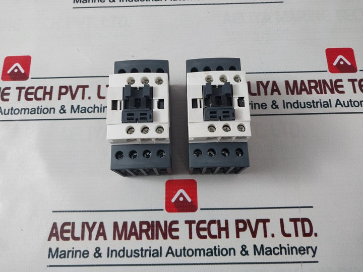 Schneider Electric W413808670311 02