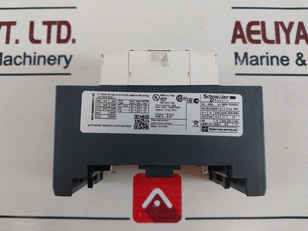 Schneider Electric W413808690311 02