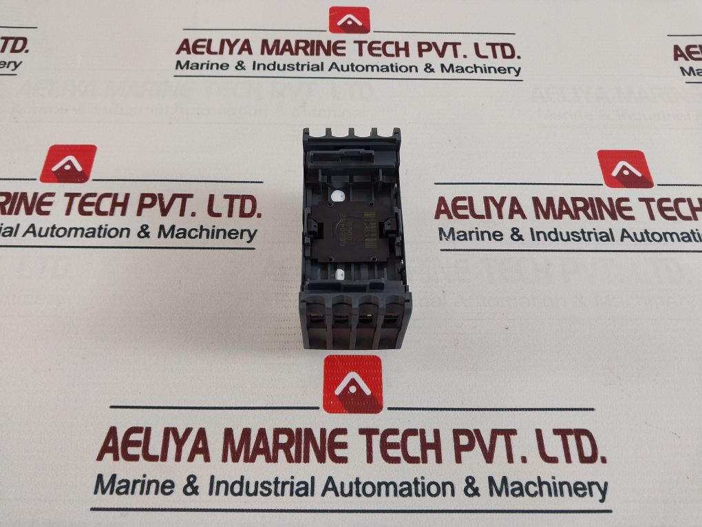 Schneider Electric W413808690311 02