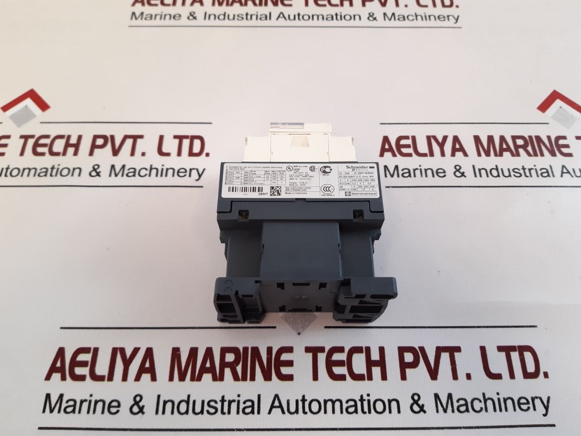 SchneiderTelemecanique Lc1D09M7 Contactor 220V 5060Hz
