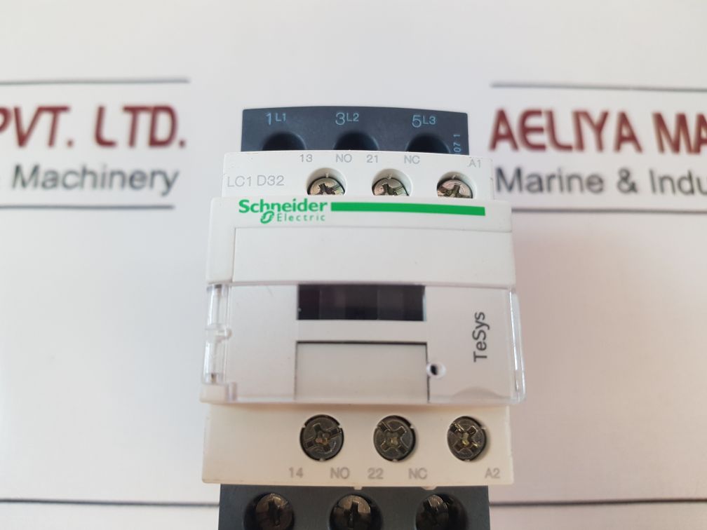 SchneiderTelemecanique Lc1D32M7 Contactor 50A Free Shipping