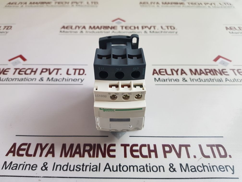 SchneiderTelemecanique Lc1D32P7 Contactor 5Kw400V Free Shipping