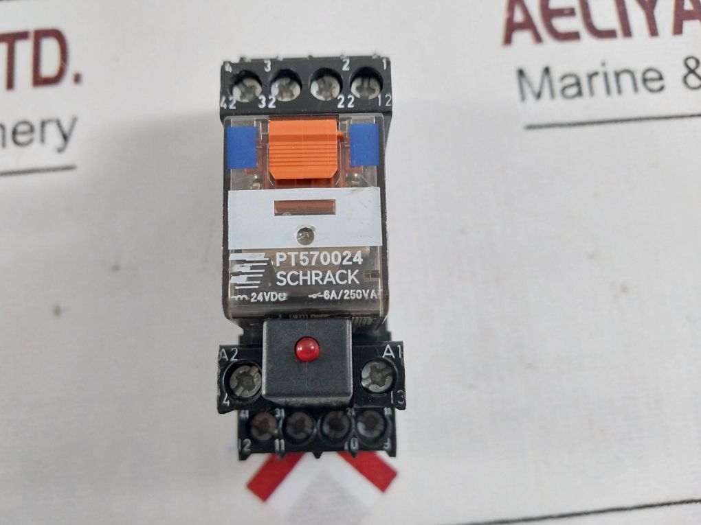 Schrack Pt570024 Relay With Ypt78704 Base