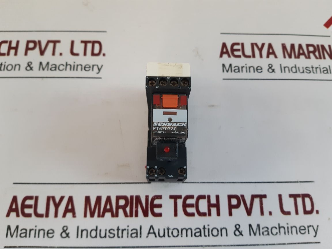 Schrack Pt570730 Relay With Socket