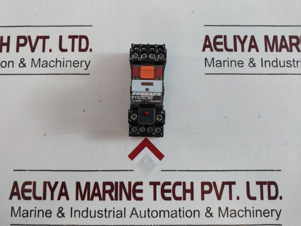 Schrack Pt570730 230V~ Relay With Socket