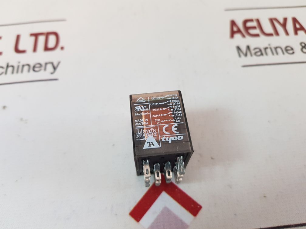 Set Of 11X Schrack Pt570L24 Relay
