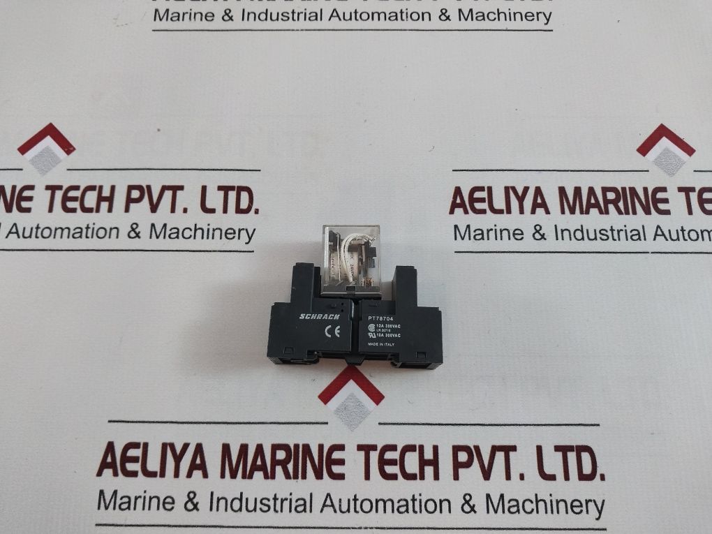 Schrack Pt78704 Relay Socket With Szr-my4-n1 Magnetic Relay