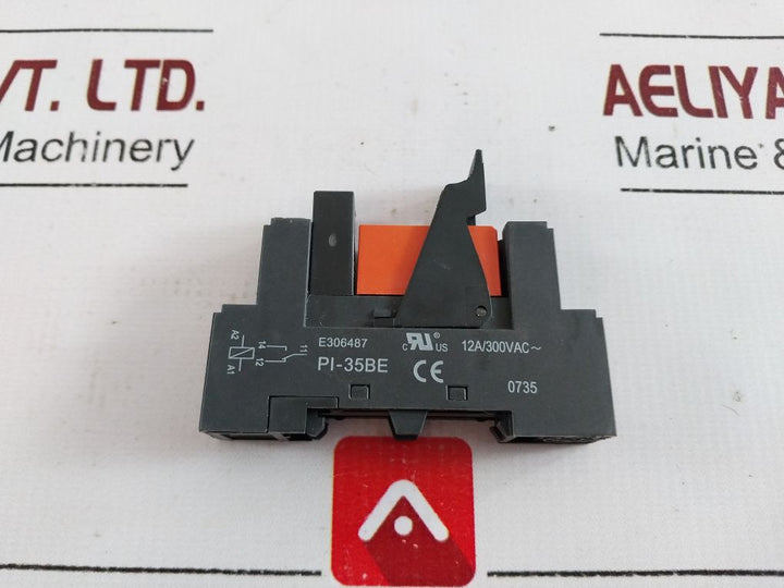 Schrack Rt114024 Relay With Socket