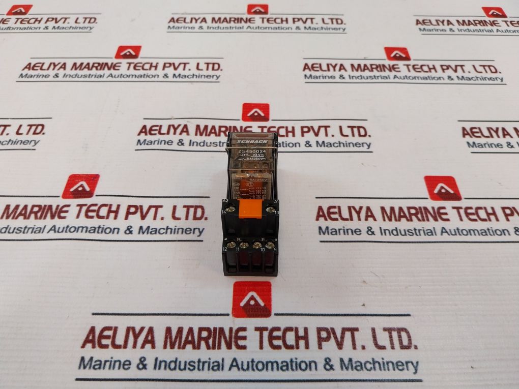 Schrack Zg 450024 Relay With Base 6A/250V