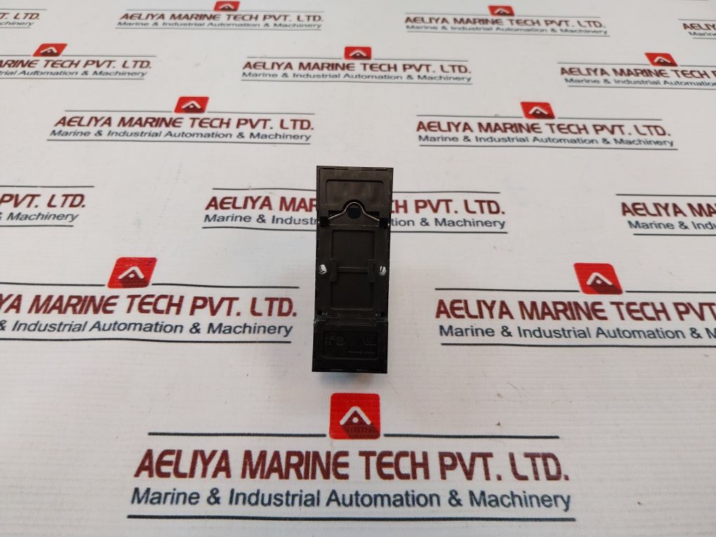 Schrack Zg 450024 Relay With Base 6A/250V