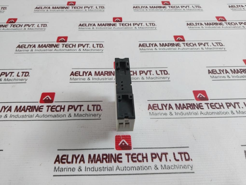 Schrack Zr5Mf011 Multifunction Time Relay 1Co 250V~2000Va