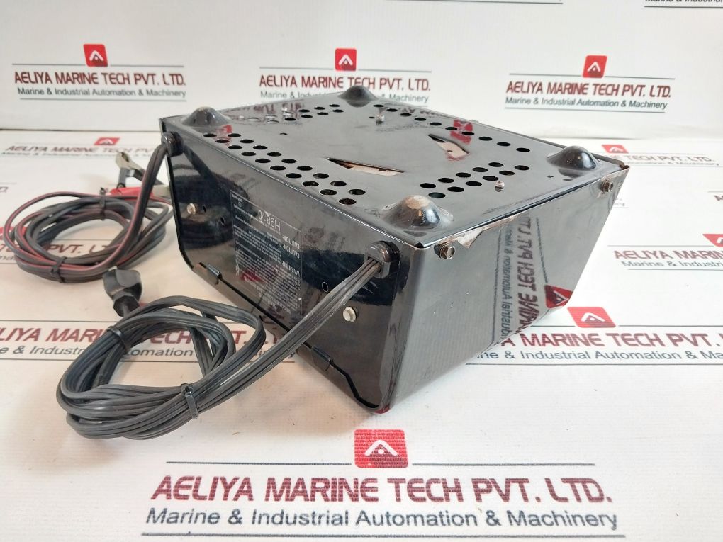 Schumacher Se-1052 Starter Charger 12 Volt