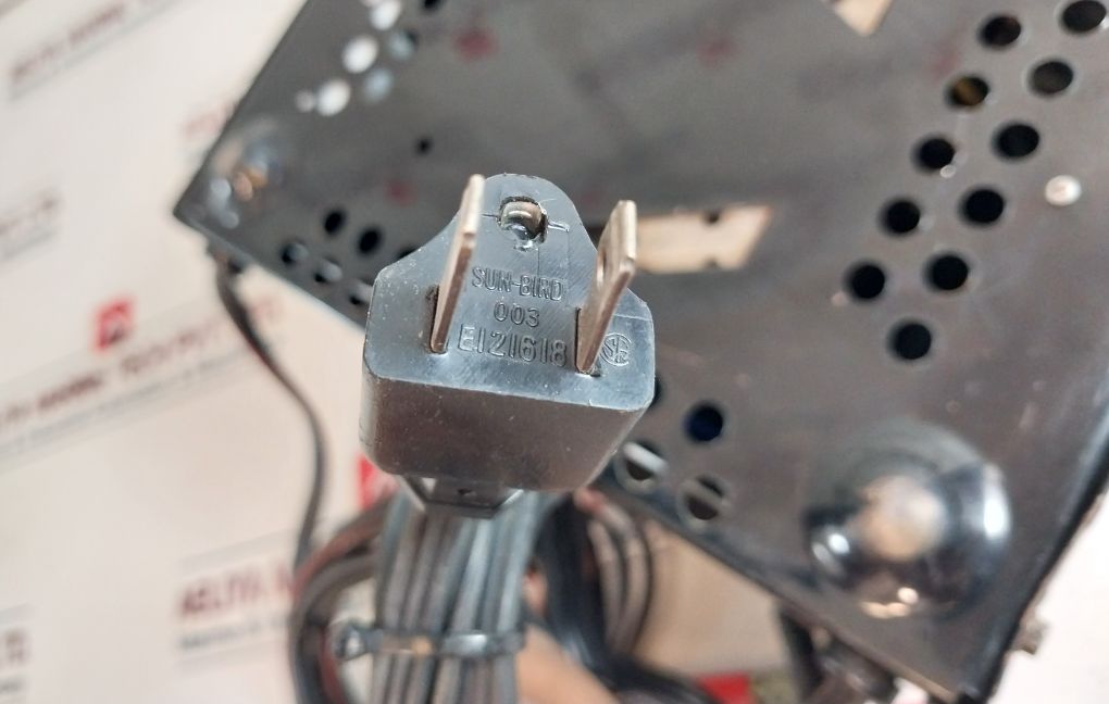 Schumacher Se-1052 Starter Charger 12 Volt