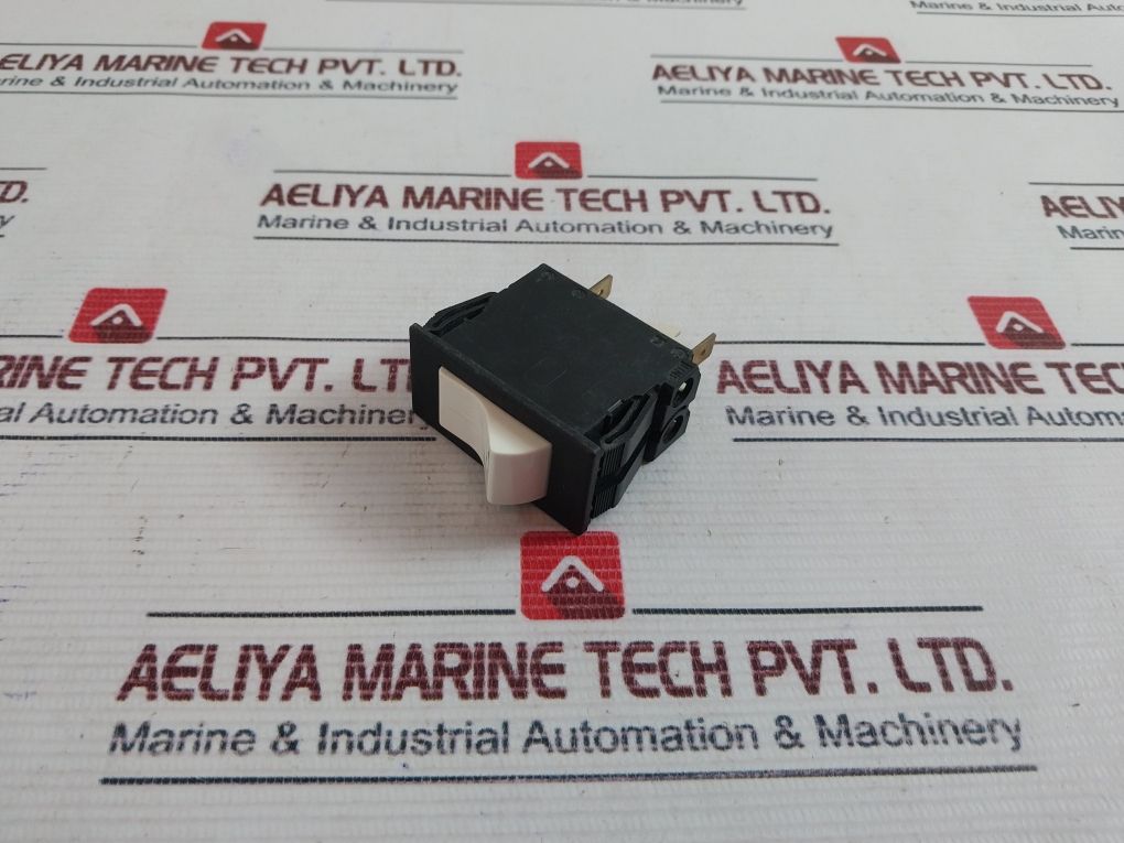 Schurter Ta45-abdwf050C0 Circuit Protection Panel Mount