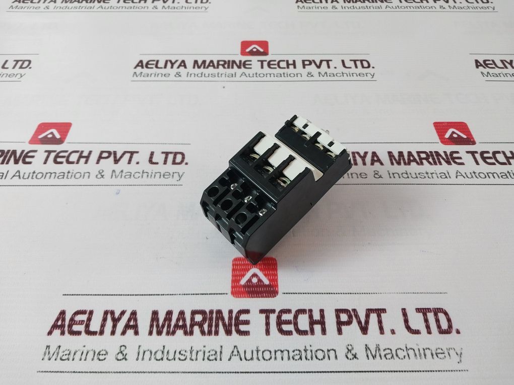 Scrinaider Electric S-lr2 D13 Thermal Overload Relay