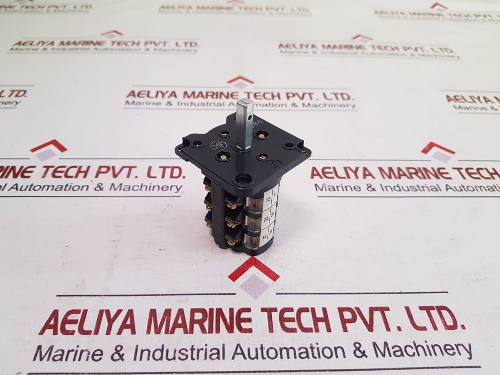 Seiko Electric 600V 15A Cont En-3X -cam Switch