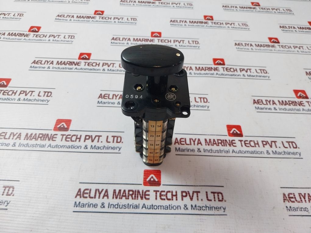 Seiko Electric En 5X Cam Switch 600V 15A Cont
