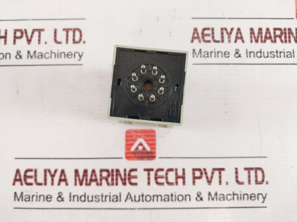 Seil Electron S48-c2 Timer With Base 5A 250 Vac