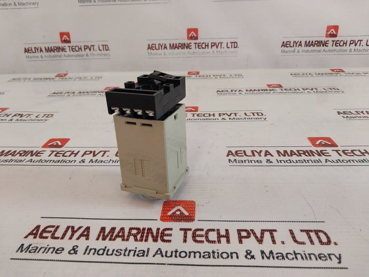 Seil Electron S48-c2 Timer With Base 5A 250 Vac