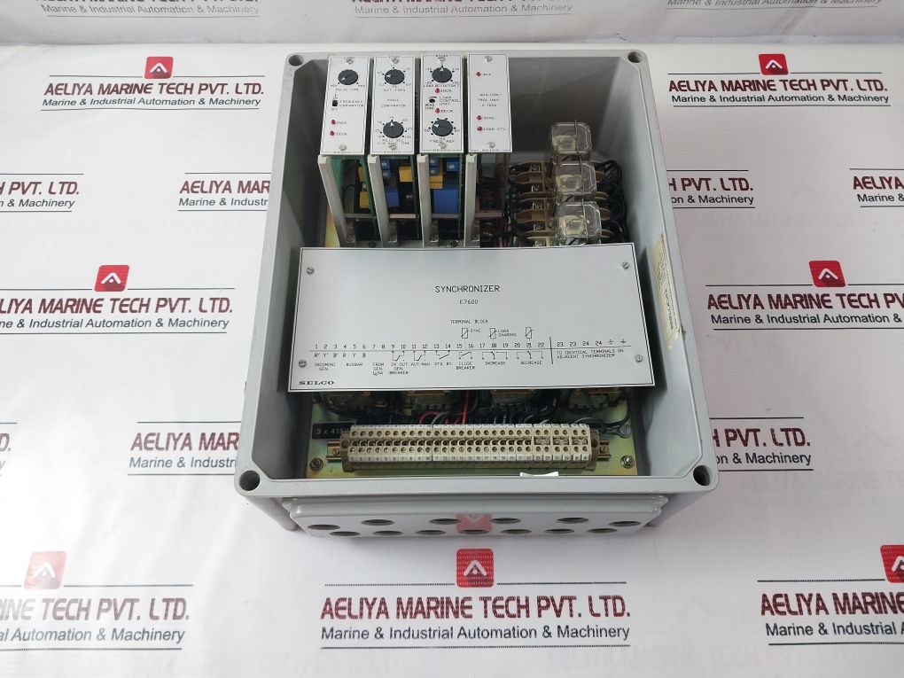 Selco E7600 Phase Comparator