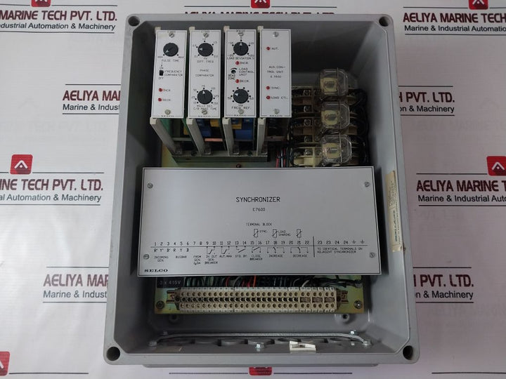 Selco E7600 Phase Comparator