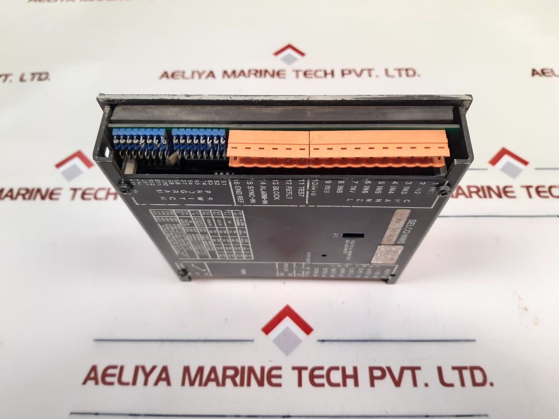 Selco M1000-24-00B Alarm Annunciator 24Volt Used