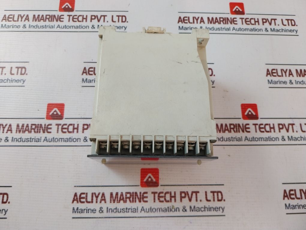 Selco T2200-12 3 Phase Overcurrent Relay 220Vac