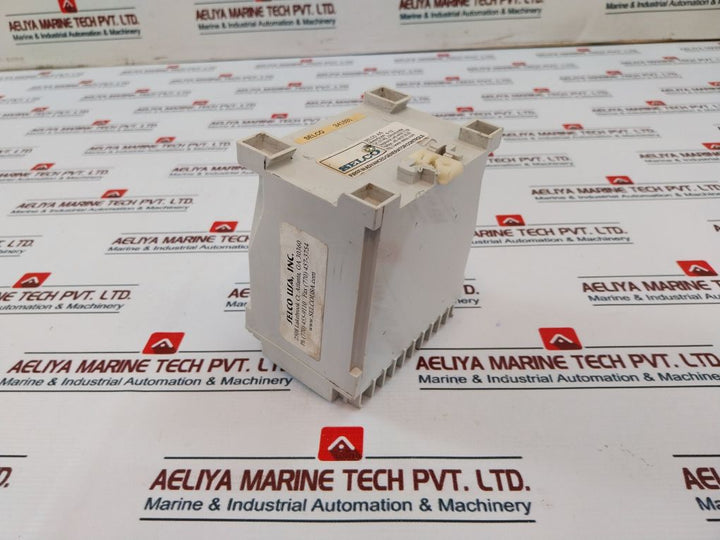 Selco T3000-00 Frequency Relay 220-240V