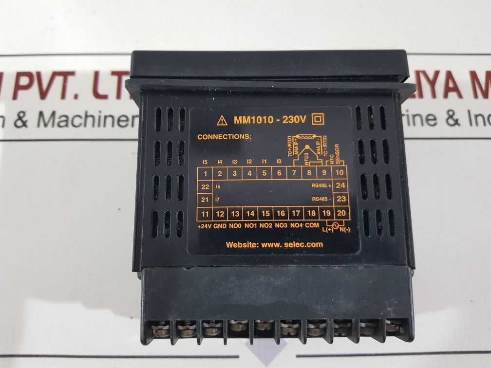 Selec Bry-air Bas1010 Programmable Logic Controller 230V