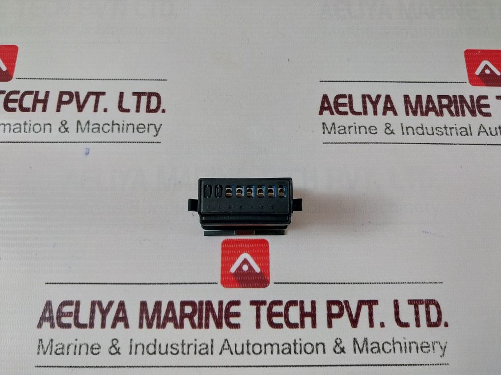 Selec Lxc900-c Digit Lcd Counter