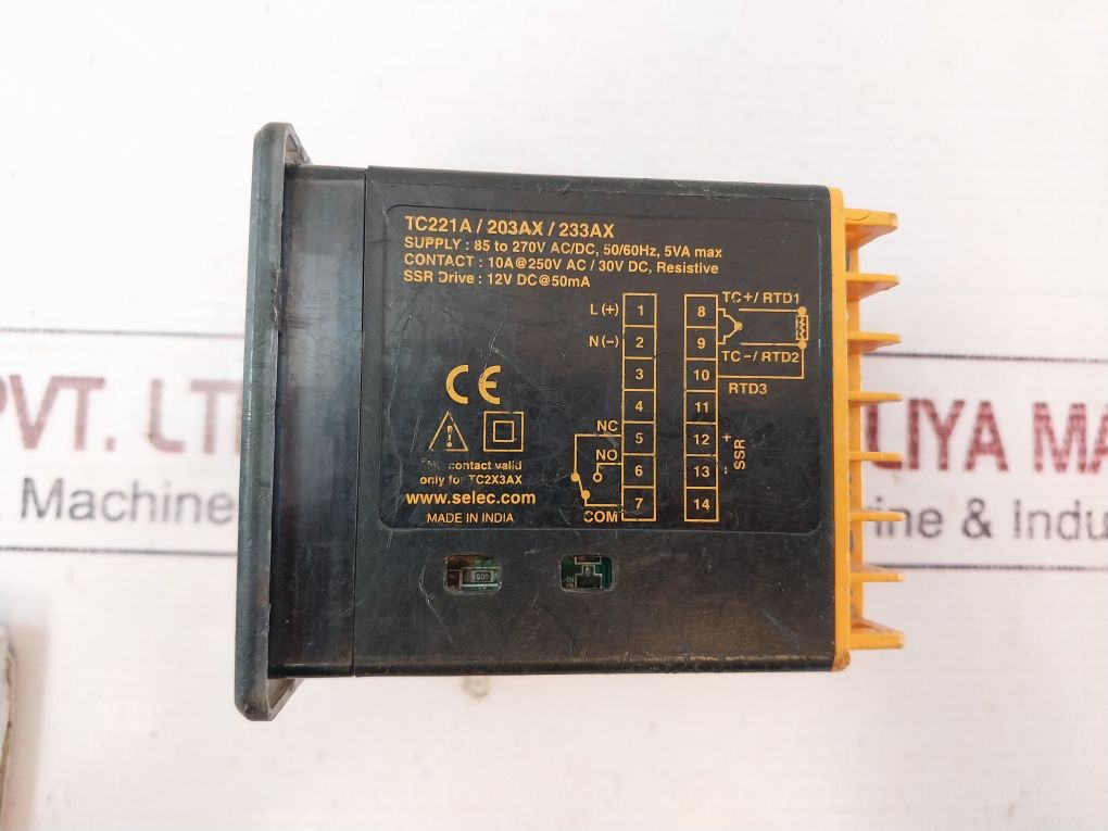 Selec Tc203 Temperature Controller 85 To 270V Ac/Dc 50/60Hz