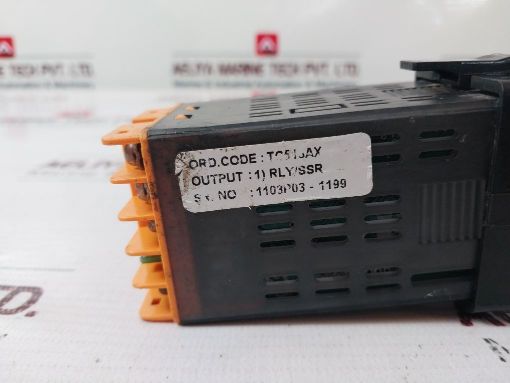Selec Tc513 30V