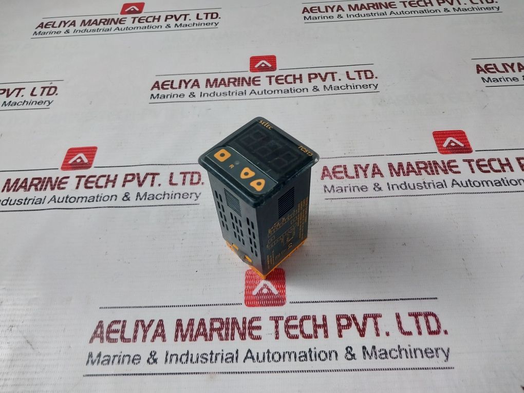 Selec Tc513A Temperature Controller 85 To 270V Ac/Dc 50/60Hz 5Va