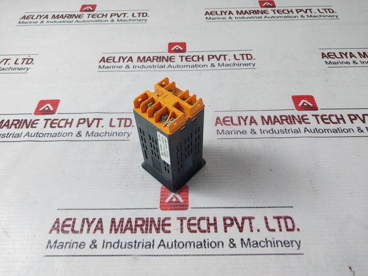 Selec Tc513A Temperature Controller 85 To 270V Ac/Dc 50/60Hz 5Va