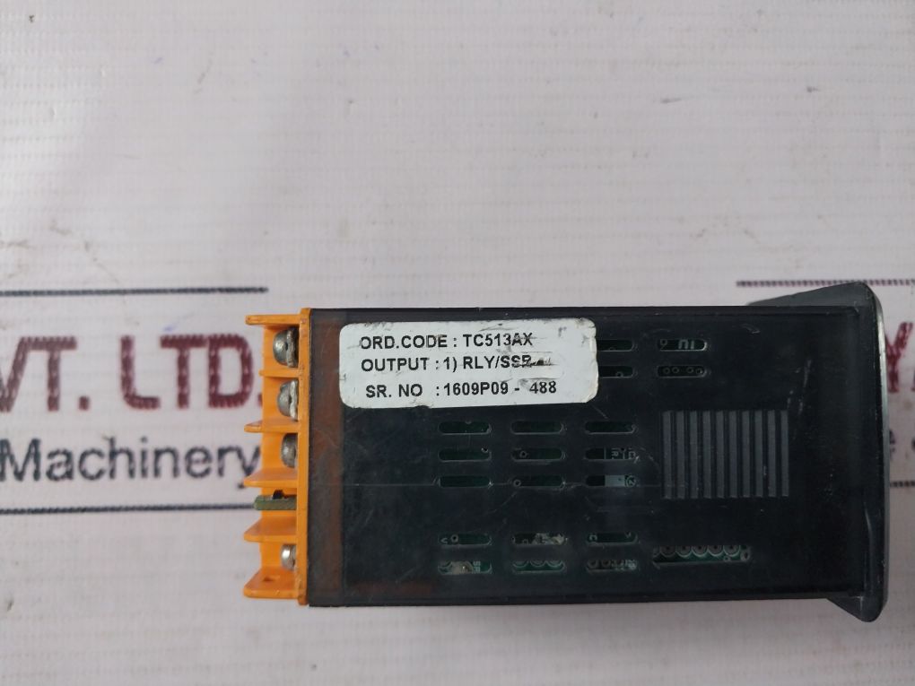 Selec Tc513A Temperature Controller 85 To 270V Ac/Dc 50/60Hz 5Va
