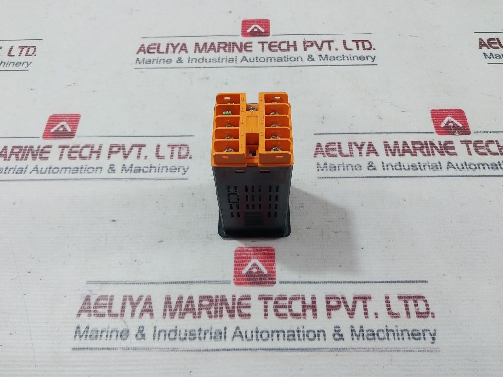Selec Tc533Ax Temperature Controller